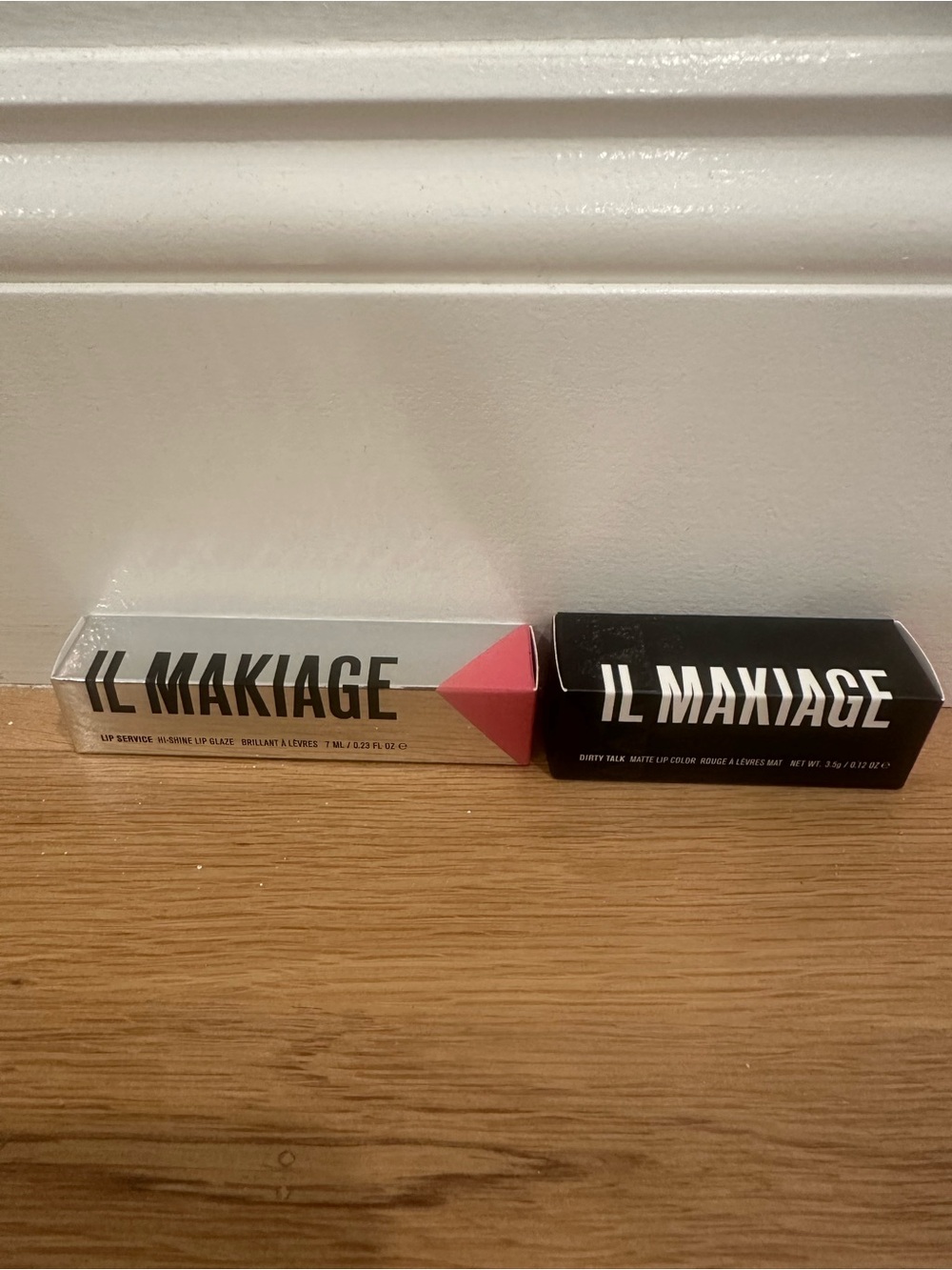 IL MAKIAGE Pink Lip Gloss/Stick